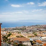 Appartement Salt And Sea Apartment, Sea View, Free Wi Fi *