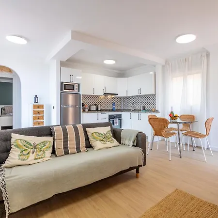 Διαμέρισμα Salt And Sea Apartment, Sea View, Free Wi Fi *