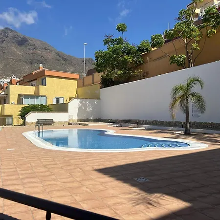 Salt And Sea Apartment, Sea View, Free Wi Fi *