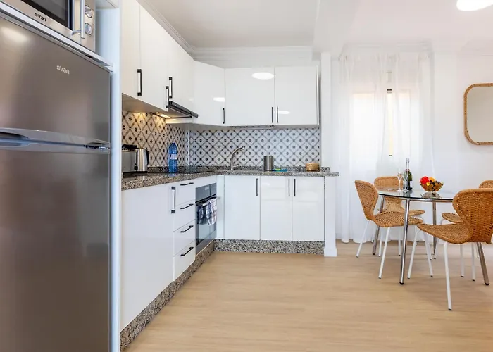 Lejlighed Salt And Sea Apartment, Sea View, Free Wi Fi *