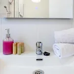 Salt And Sea Apartment, Sea View, Free Wi Fi * אדחה
