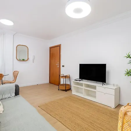 Salt And Sea Apartment, Sea View, Free Wi Fi Daire