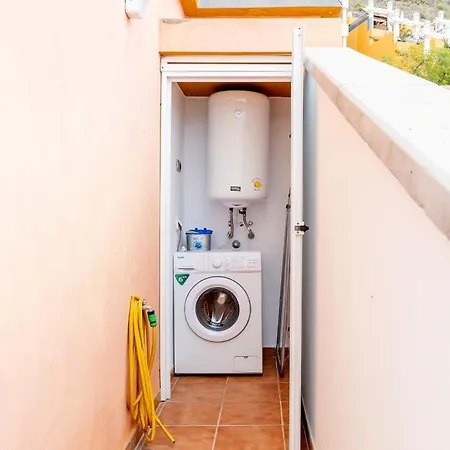 Salt And Sea Apartment, Sea View, Free Wi Fi * Costa Adeje