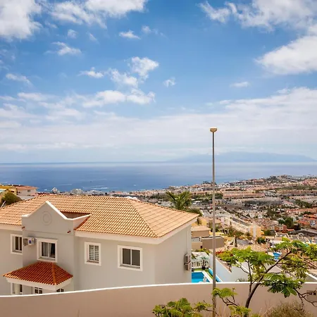Salt And Sea Apartment, Sea View, Free Wi Fi Daire