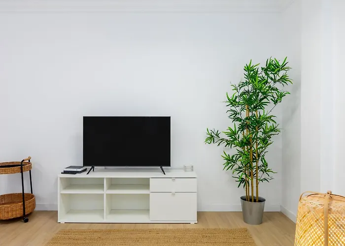 Salt And Sea Apartment, Sea View, Free Wi Fi *